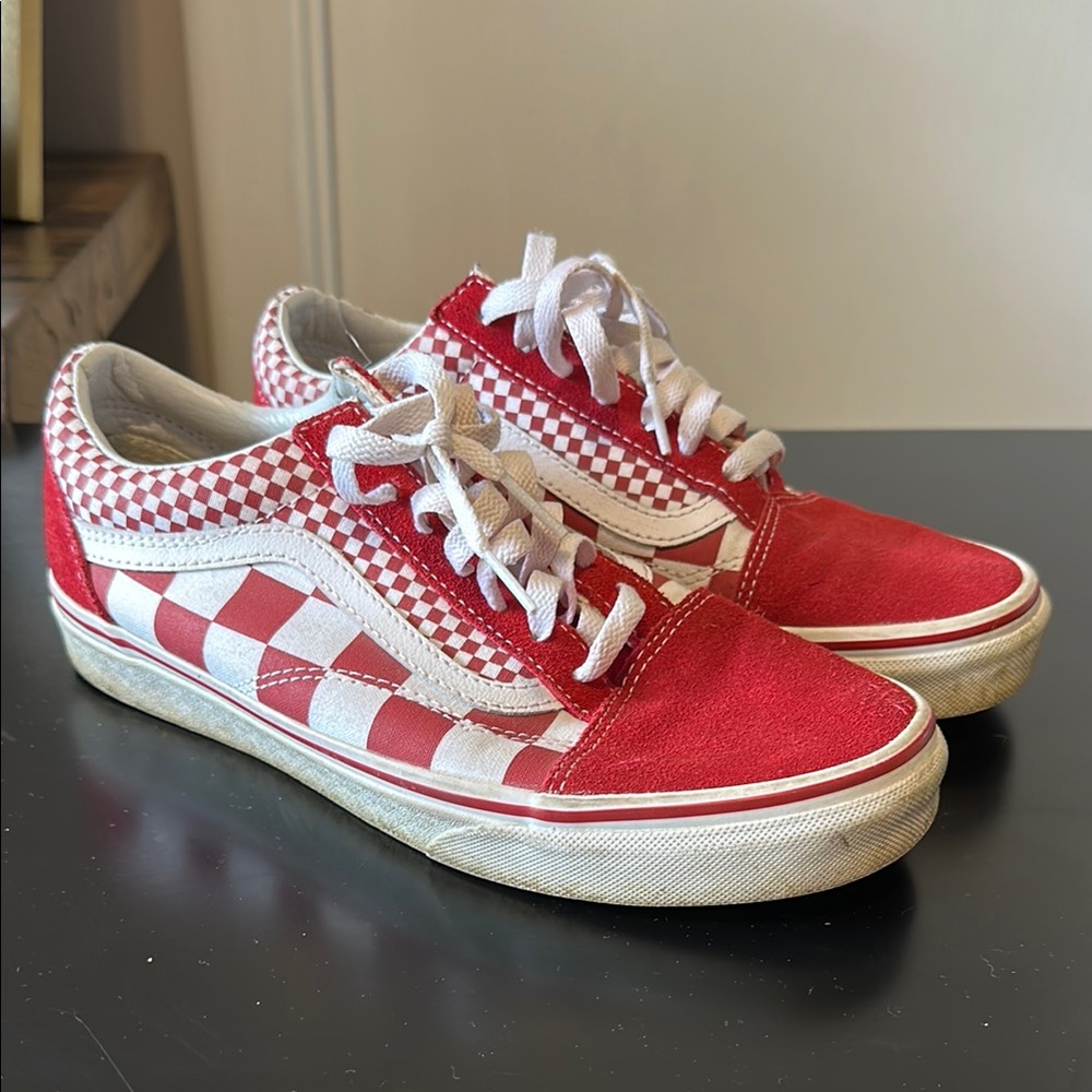 Vans (women’s) checkerboard